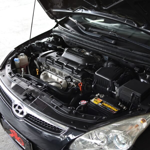 Hyundai i30 2.0 Aut. 2010 - Image 18