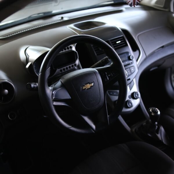 Chevrolet Sonic Hatch LT 1.6 2014 - Image 9