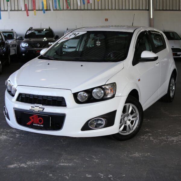 Chevrolet Sonic Hatch LT 1.6 2014