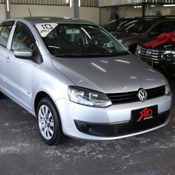 Volkswagen Fox Trend 1.0 2010 - Image 3