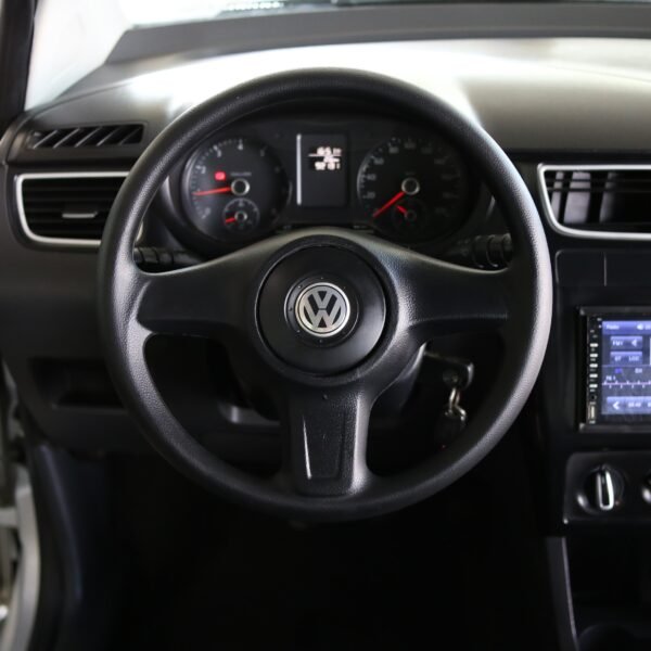 Volkswagen Fox Trend 1.0 2010 - Image 15