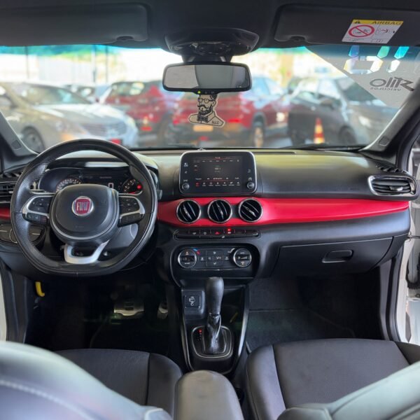 Fiat Argo HGT 1.8 2018 - Image 13