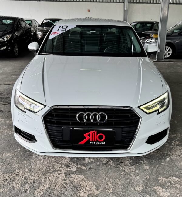 Audi A3 Sedan Prestige Plus 1.4 TFSi 2019 - Imagem 2
