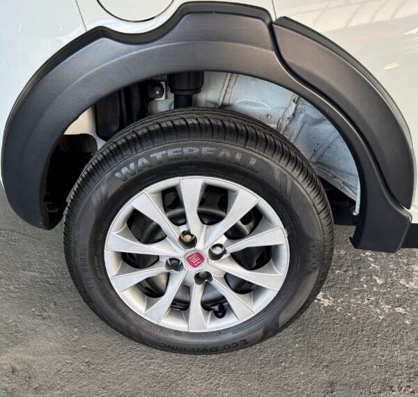 Fiat Mobi Like 1.0 2021 - Imagem 8