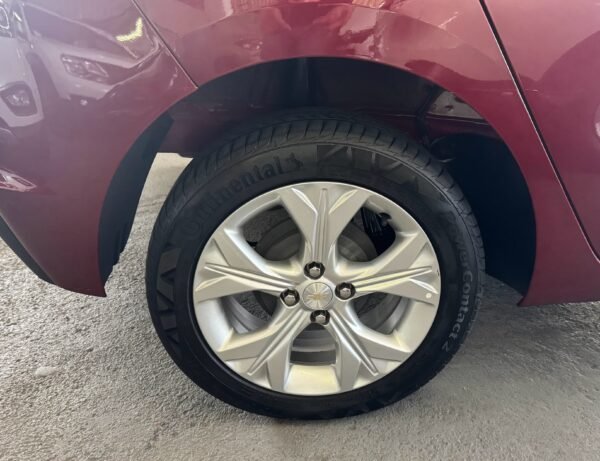 Chevrolet Onix Hatch LTZ 1.0 Aut. 2024 - Imagem 8