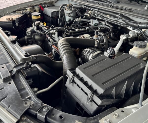 Nissan Frontier XE CD 4x2 2.5 Diesel 2013 - Image 17