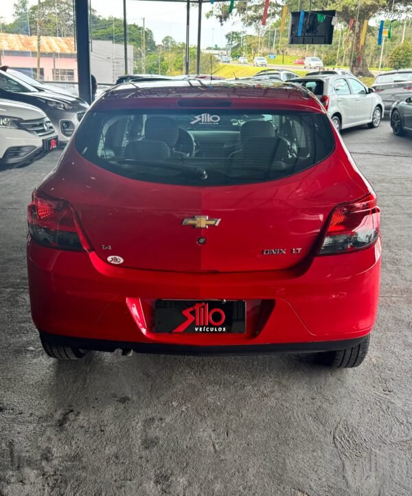 Chevrolet Onix LT 1.4 8V 2013 - Imagem 7