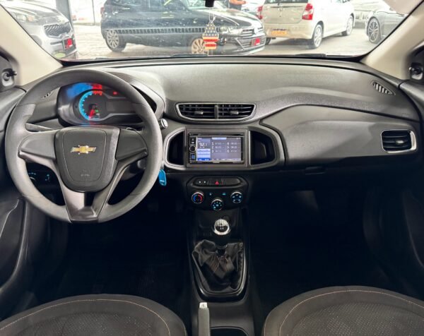 Chevrolet Onix LT 1.4 8V 2013 - Imagem 13