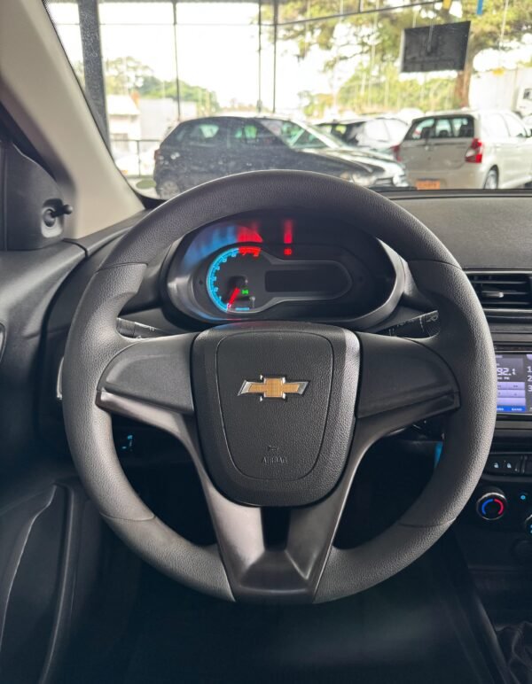 Chevrolet Onix LT 1.4 8V 2013 - Imagem 15