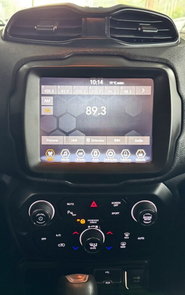 Jeep Renegade Longitude 1.8 4x2 2019 - Imagem 16