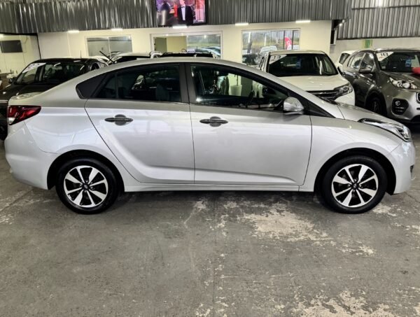 Hyundai HB20S Premium 1.6 Aut. 2019 - Imagem 5