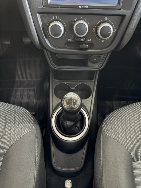 Volkswagen Gol Trend 1.0 2011 - Imagem 17