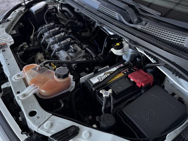Chevrolet Onix LT 1.0 8V Mec. 2018 - Imagem 18