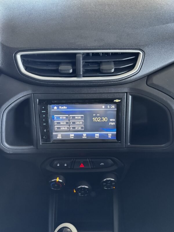 Chevrolet Onix LT 1.0 8V Mec. 2018 - Imagem 16