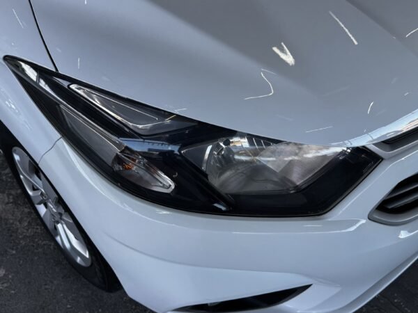 Chevrolet Onix LT 1.0 8V Mec. 2018 - Imagem 4