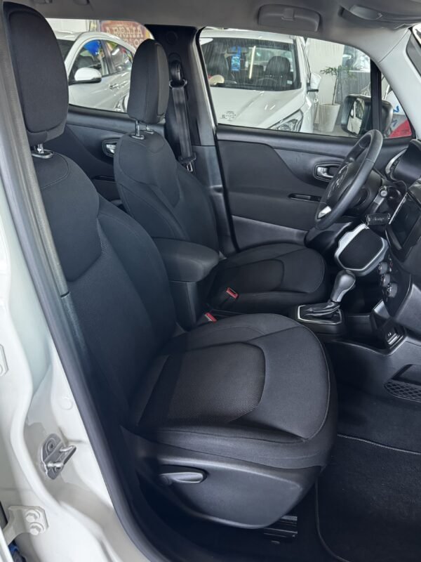 Jeep Renegade 1.8 2020 - Imagem 11