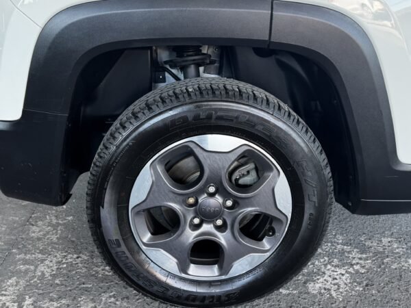 Jeep Renegade 1.8 2020 - Imagem 8