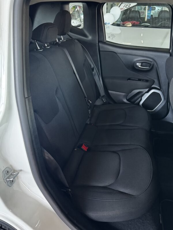 Jeep Renegade 1.8 2020 - Imagem 12