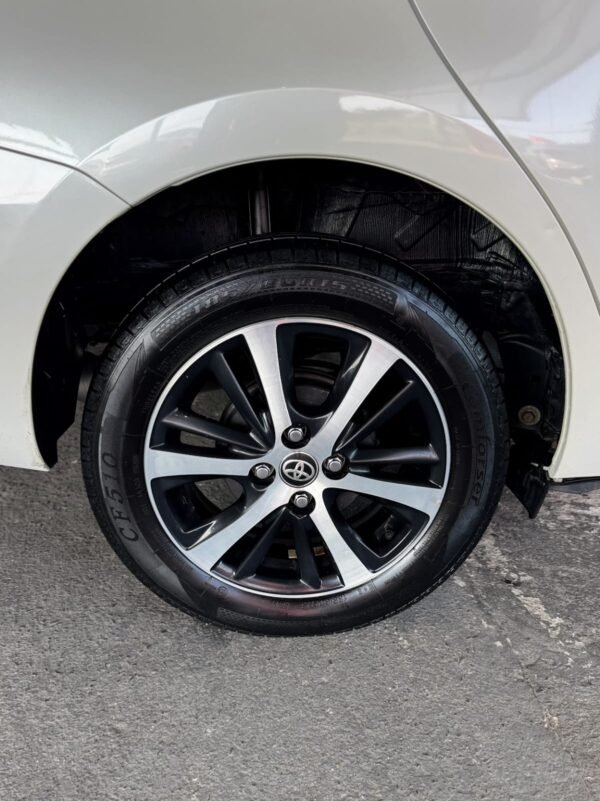 Toyota Yaris XS Sedan 1.5 Aut. 2019 - Imagem 8