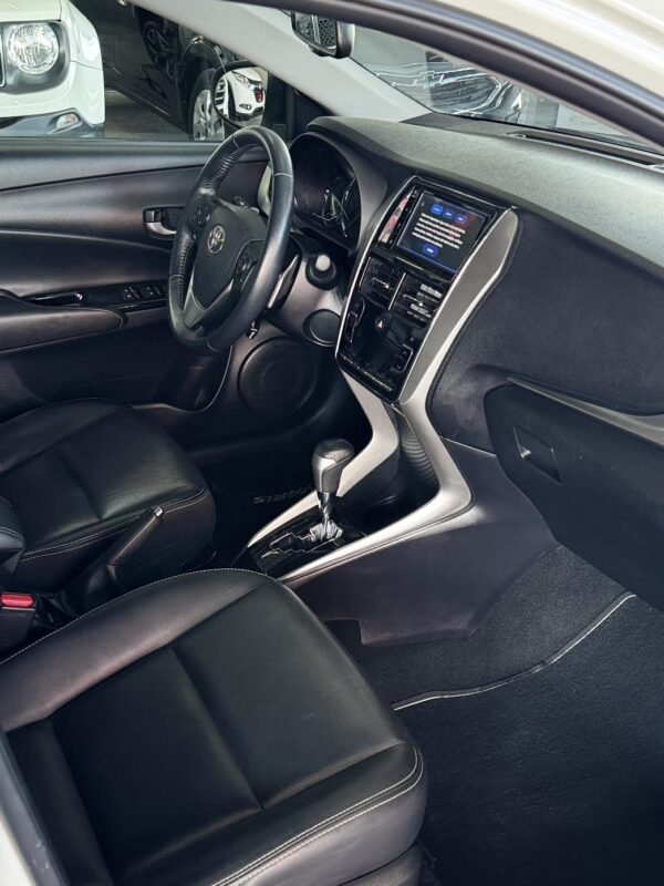 Toyota Yaris XS Sedan 1.5 Aut. 2019 - Imagem 10
