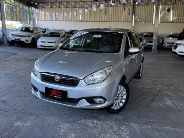 Fiat Grand Siena Essence 1.6 2015