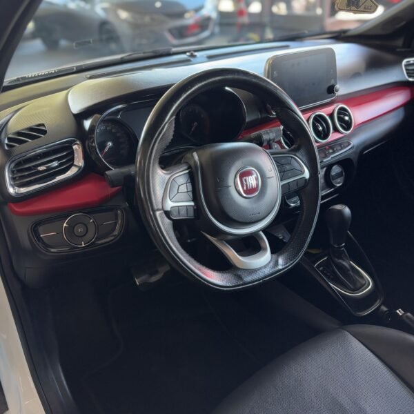 Fiat Argo HGT 1.8 Aut. 2018 - Imagem 9