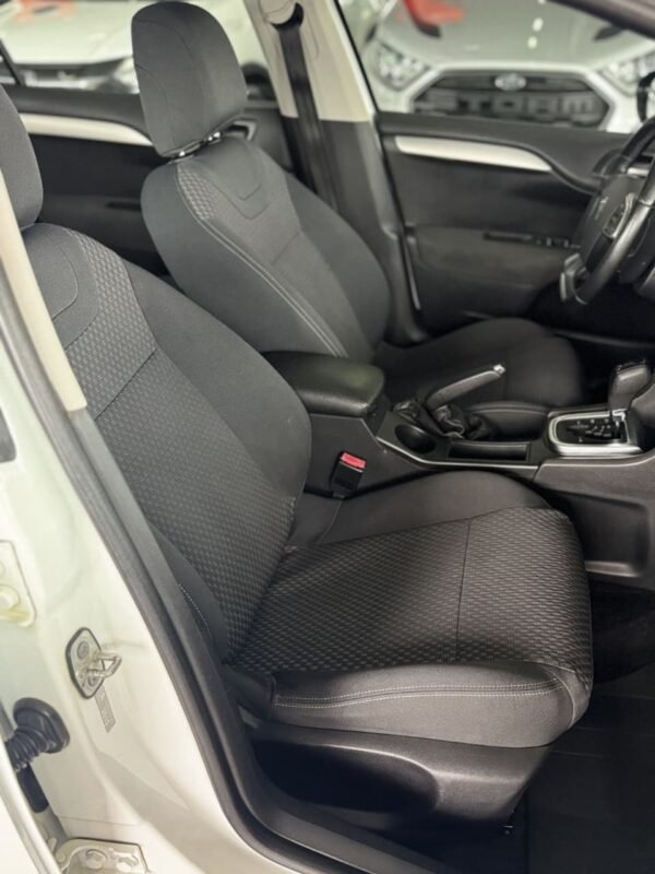 Citroen C4 Lounge Tendance 2.0 Aut. 2016 - Imagem 11
