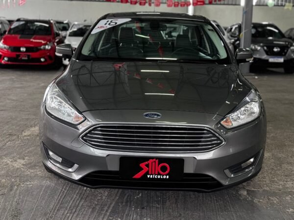 Ford Focus Sedan Titanium Plus 2.0 2016 - Imagem 2