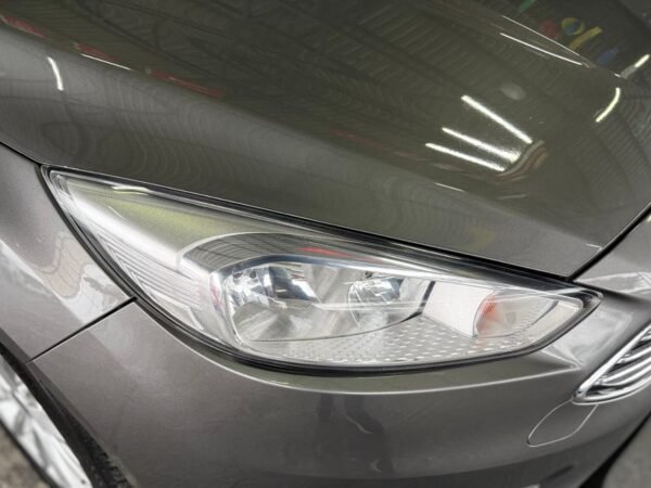 Ford Focus Sedan Titanium Plus 2.0 2016 - Imagem 4