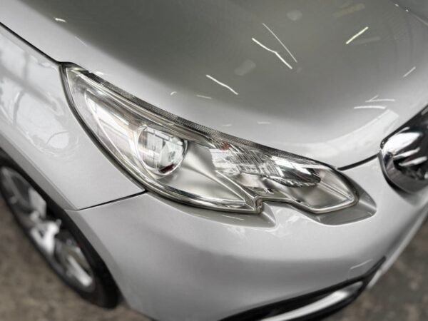 Peugeot 2008 Griffe 1.6 2016 - Imagem 4