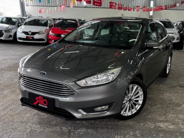 Ford Focus Sedan Titanium Plus 2.0 2016