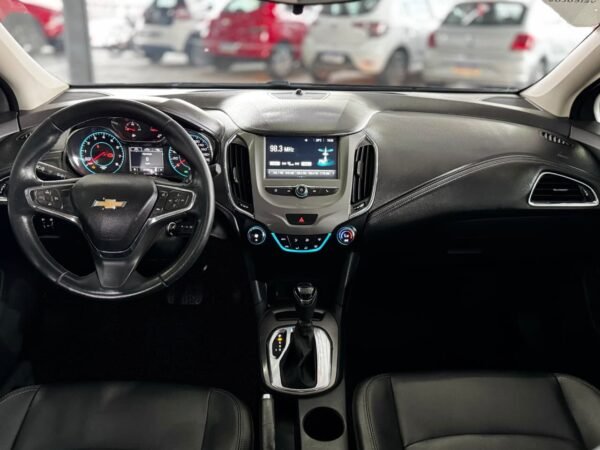 Chevrolet Cruze LT 1.4 Turbo 2018 - Imagem 13
