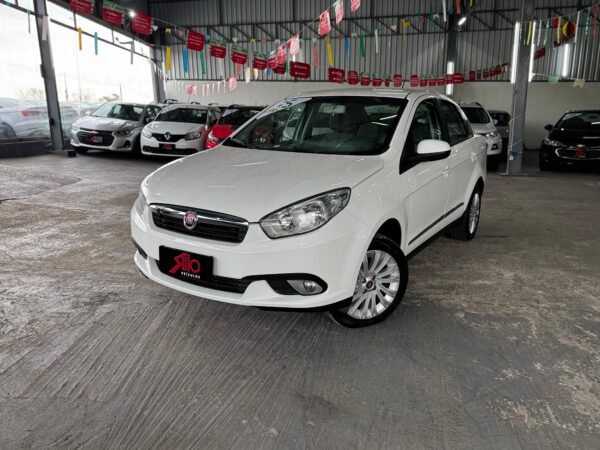 Fiat Grand Siena Essence 1.6 2015