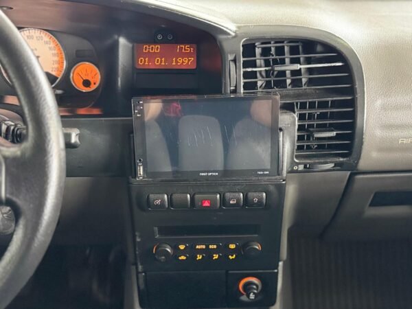 Chevrolet Zafira Elegance 2.0 2005 - Imagem 15