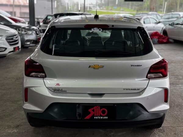 Chevrolet Onix Premier 1.0 2023 - Imagem 7