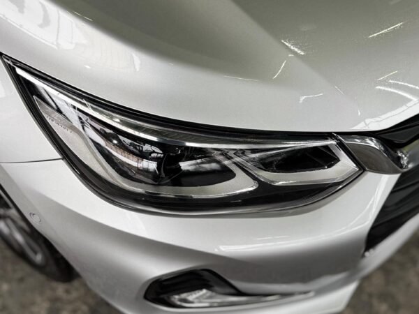 Chevrolet Onix Premier 1.0 2023 - Imagem 4