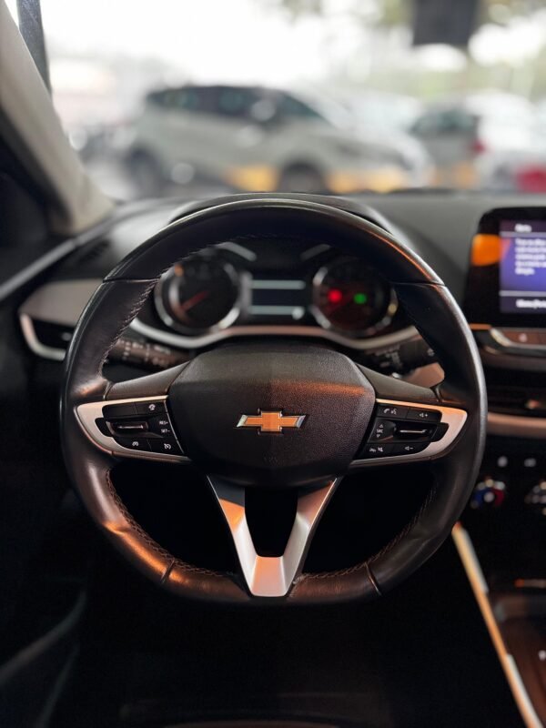 Chevrolet Onix Premier 1.0 2023 - Imagem 15