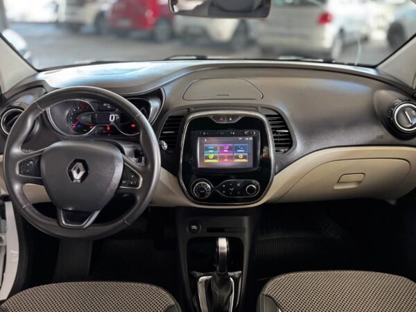 Renault Captur Intense 1.6 2019 - Imagem 13