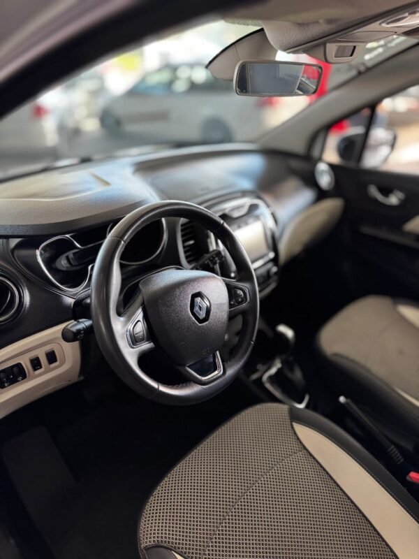 Renault Captur Intense 1.6 2019 - Imagem 9
