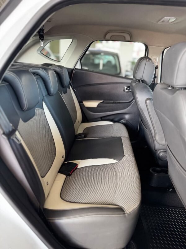 Renault Captur Intense 1.6 2019 - Imagem 12