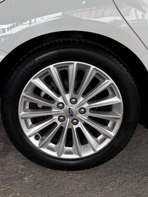 Ford Focus Sedan Titanium 2.0 2016 - Imagem 8
