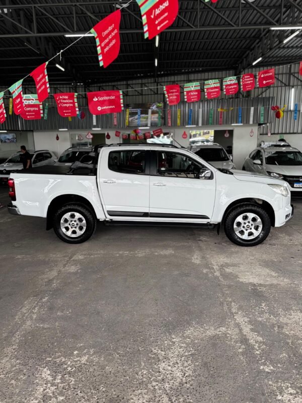 Chevrolet S10 LTZ 2.8 Turbo 4x4 Diesel 2014 - Imagem 5