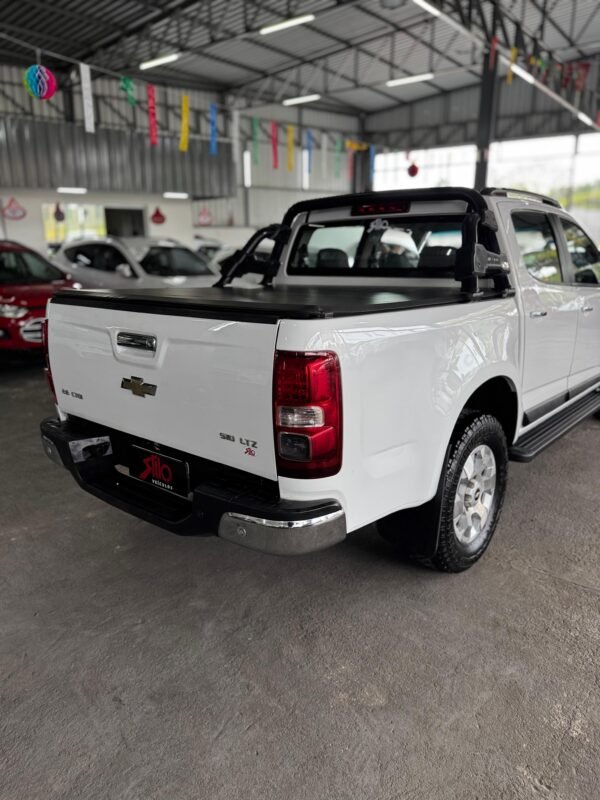Chevrolet S10 LTZ 2.8 Turbo 4x4 Diesel 2014 - Imagem 6
