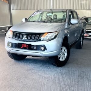 Mitsubishi L200 Triton Sport GLS 2.4 CD Diesel Mec. 2019