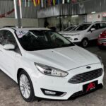 Ford Focus Sedan Titanium 2.0 2016