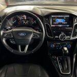 Ford Focus Sedan Titanium 2.0 2016