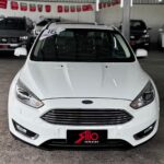 Ford Focus Sedan Titanium 2.0 2016
