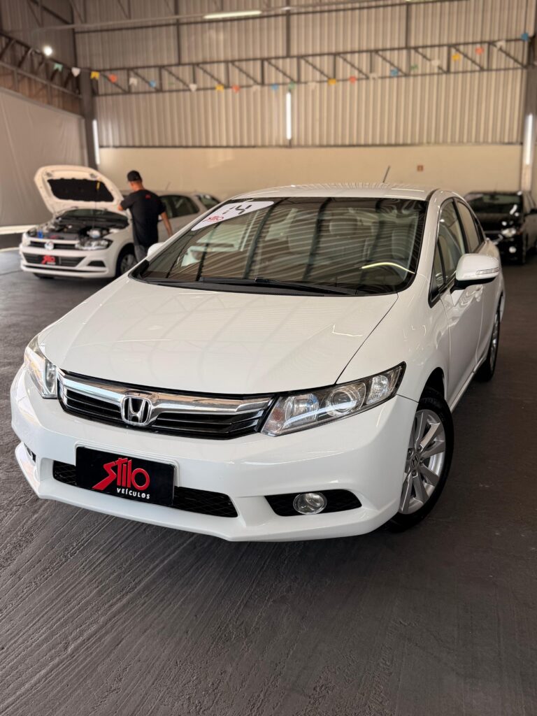 Honda Civic LXR 2.0 16V 2014