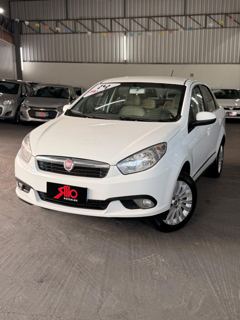 Fiat Grand Siena Essence 1.6 2014