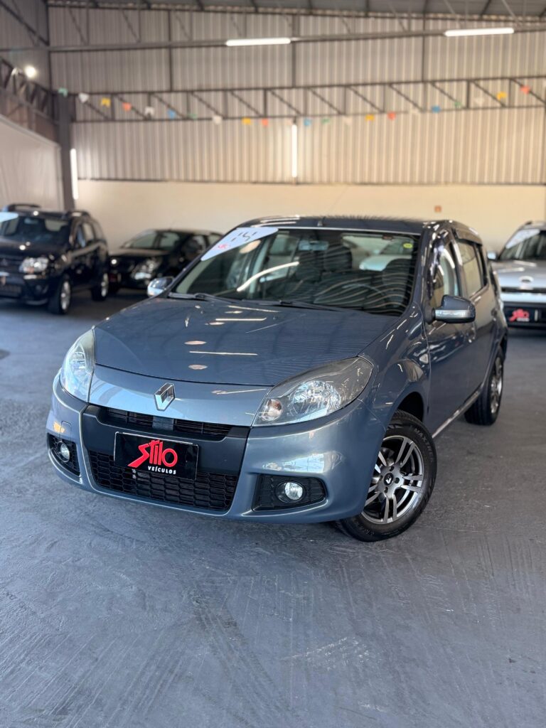 Renault Sandero Expression 1.6 2014